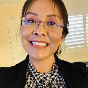 Meet your Posher, Kimberlyn